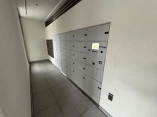 【千葉県/千葉市美浜区打瀬】幕張ベイタウン　グリーナC棟 宅配BOX