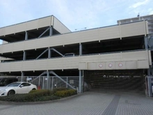 【千葉県/千葉市中央区中央港】千葉マリンコート 駐車場