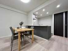 【千葉県/千葉市美浜区高洲】ベイマークスクエアプラザコート リビング・ダイニング