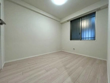 【千葉県/千葉市美浜区高洲】ベイマークスクエアプラザコート 洋室