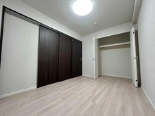 【千葉県/千葉市美浜区高洲】ベイマークスクエアプラザコート 洋室