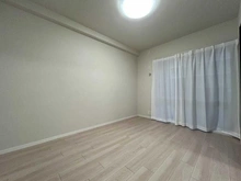 【千葉県/千葉市美浜区高洲】ベイマークスクエアプラザコート 洋室