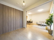 【千葉県/千葉市美浜区真砂】ミハマシティ検見川浜II街区 洋室