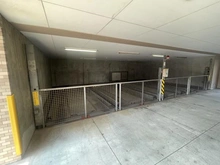 【千葉県/千葉市中央区松波】西千葉サニーコート 駐車場