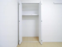 【千葉県/千葉市美浜区真砂】東建検見川マンション B棟 サービスルーム（納戸）