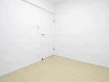 【千葉県/千葉市美浜区真砂】東建検見川マンション B棟 サービスルーム（納戸）