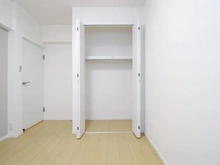 【千葉県/千葉市美浜区真砂】東建検見川マンション B棟 洋室