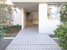 【千葉県/習志野市谷津】 谷津パークタウン壱番館　 19号棟 エントランス