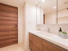 【千葉県/千葉市美浜区若葉】幕張ベイパーク スカイグランドタワー 洗面室