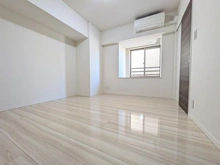 【千葉県/千葉市中央区新宿】エクセレントシティ千葉グランクラス 洋室　7.5帖