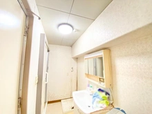 【千葉県/千葉市花見川区作新台】花見川ロイヤルマンション 洗面室：家具調度品は価格に含まれません