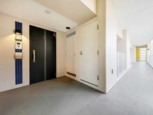 【千葉県/千葉市美浜区打瀬】パティオス・グランアクシブ 1番館 玄関