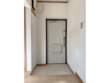 【千葉県/千葉市稲毛区あやめ台】第二あやめ台住宅 6号棟 玄関