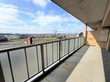 【東京都/東久留米市南沢】エル・スタージュ バルコニー