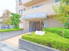 【埼玉県/さいたま市大宮区寿能町】ローヤルシティ大宮公園 エントランス