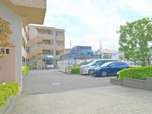 【埼玉県/さいたま市大宮区寿能町】ローヤルシティ大宮公園 駐車場