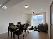 【埼玉県/朝霞市泉水】ライオンズヒルズ朝霞台 リビング・ダイニング