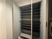 【埼玉県/朝霞市泉水】ライオンズヒルズ朝霞台 下足入れ