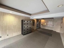 【埼玉県/朝霞市溝沼】ロイヤルステージ朝霞 エントランス