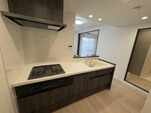 【埼玉県/朝霞市溝沼】ロイヤルステージ朝霞 キッチン