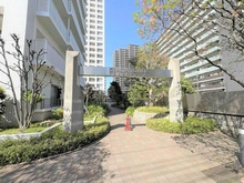 【埼玉県/所沢市寿町】グレーシアタワーズ所沢 サウス棟 アプローチ