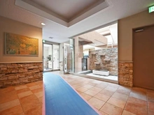 【埼玉県/さいたま市北区東大成町】セザール大宮日進 エントランス