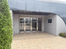 【埼玉県/所沢市大字下安松】レーベンハイム東所沢セレストーリア エントランス