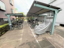 【東京都/東村山市栄町】久米川マンション 駐輪場