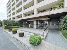 【埼玉県/所沢市けやき台】ヴィルヌーブ新所沢 エントランス