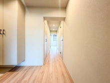 【埼玉県/志木市館】志木ニュータウン東の森壱番街 九号棟 廊下