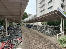 【埼玉県/志木市館】志木ニュータウン東の森壱番街 九号棟 駐輪場
