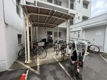 【東京都/練馬区豊玉南】メゾンドール野方 駐輪場