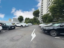 【埼玉県/所沢市小手指町】ヴィルセゾン小手指 A棟 駐車場