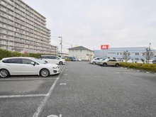 【埼玉県/所沢市若松町】所沢ハイコーポ 駐車場
