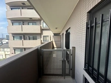 【埼玉県/所沢市小手指町】ヴィルヌーブ小手指 ポーチ