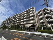【埼玉県/所沢市向陽町】エステ・スクエア新所沢 外観
