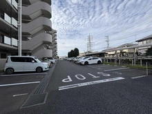 【埼玉県/所沢市向陽町】エステ・スクエア新所沢 駐車場