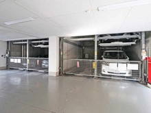 【東京都/練馬区南田中】ハイセレサ井草の森デュオガーデン 駐車場