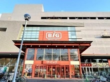 【東京都/昭島市宮沢町】パークホームズ昭島中神 ザ・ビッグ昭島店（現地より約220m）：