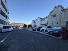 【東京都/清瀬市中里】ダイアパレス清瀬けやき通り 駐車場