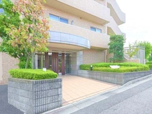 【埼玉県/さいたま市大宮区寿能町】ローヤルシティ大宮公園 エントランス