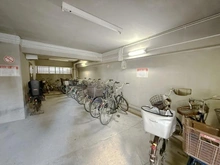 【東京都/東久留米市柳窪】ロイヤルステージ小平 駐輪場