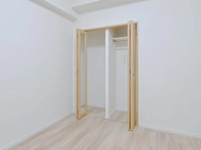 【埼玉県/川越市西小仙波町】ダイアパレス川越西小仙波 洋室：収納