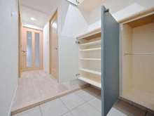 【埼玉県/川越市西小仙波町】ダイアパレス川越西小仙波 玄関：下足入