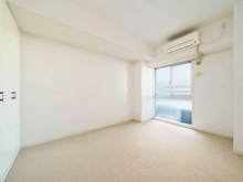 【東京都/世田谷区深沢】深沢パーク・ホームズ 6帖の居室(収納付き)※壁紙新規交換(2025年12月)