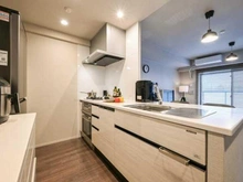 【大阪府/吹田市青葉丘南】ヴェリテ千里青葉丘 生ゴミの処理も簡単なディスポーザーと、ガスオーブン付でご料理を堪能できます