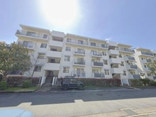 【大阪府/豊中市北緑丘】千里緑丘第参九号棟 外観：最上階のお部屋になります！