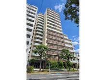 【東京都/品川区戸越】ブリリア品川戸越パークス 外観：東京建物旧分譲Ｂｒｉｌｌｉａシリーズ、東急大井町線「戸越公園」駅まで徒歩４分の好立地！