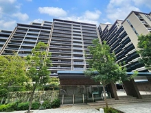 【東京都/豊島区高田】ブリリアシティ西早稲田 外観：面影橋に佇む大規模レジデンス