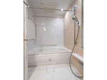 【東京都/豊島区高田】ブリリアシティ西早稲田 浴室です。